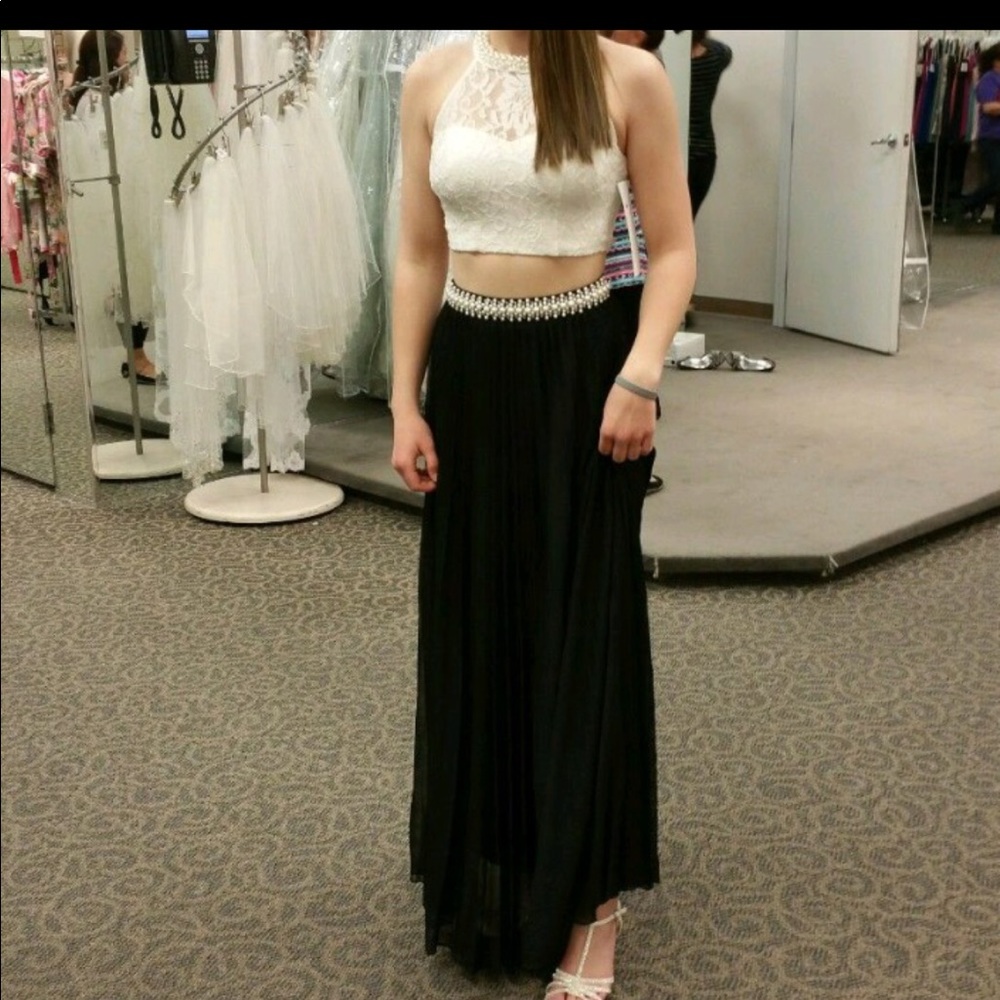 White and black prom dress 2 piece